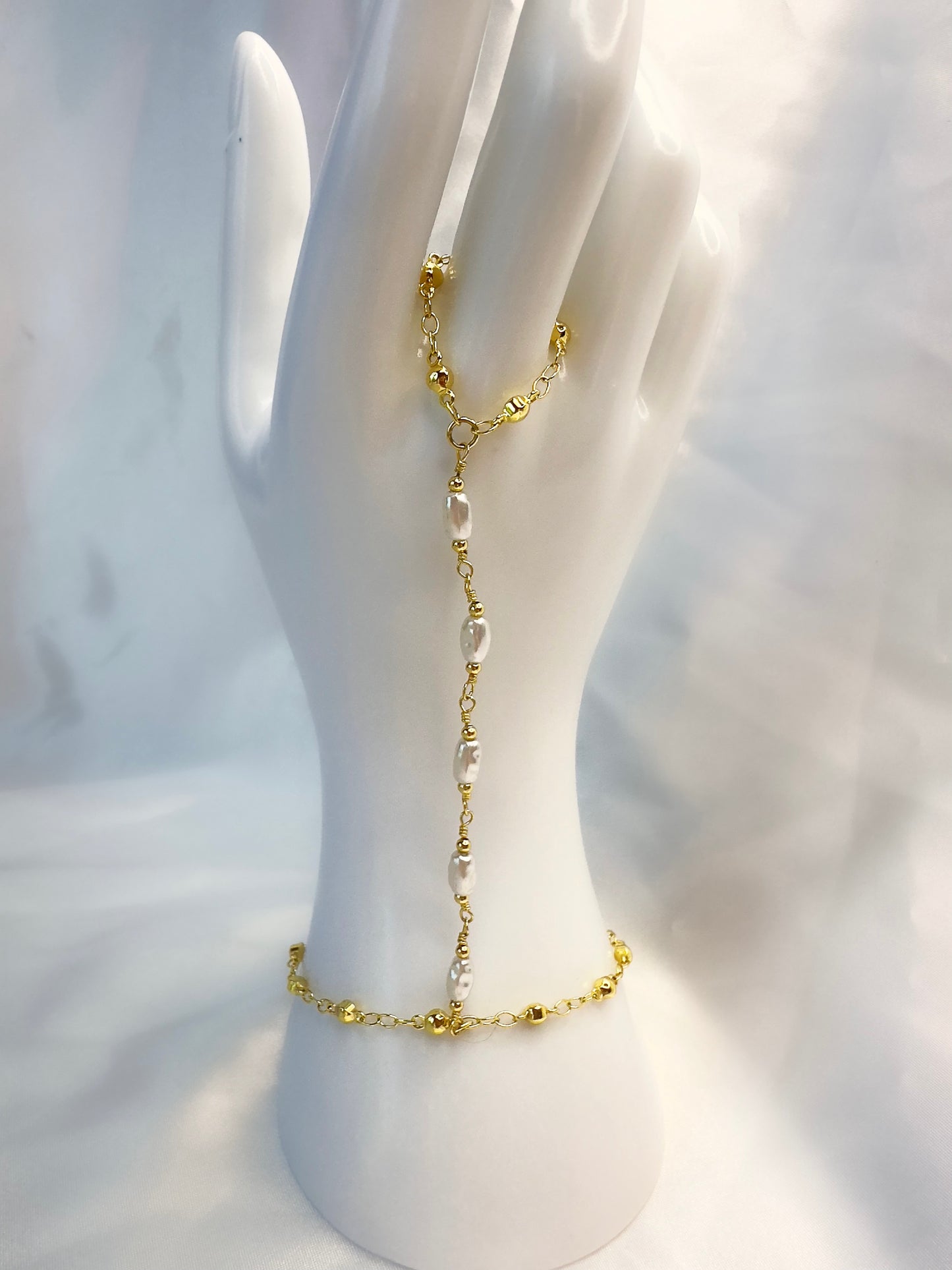 Ocean Elegance Hand Chain