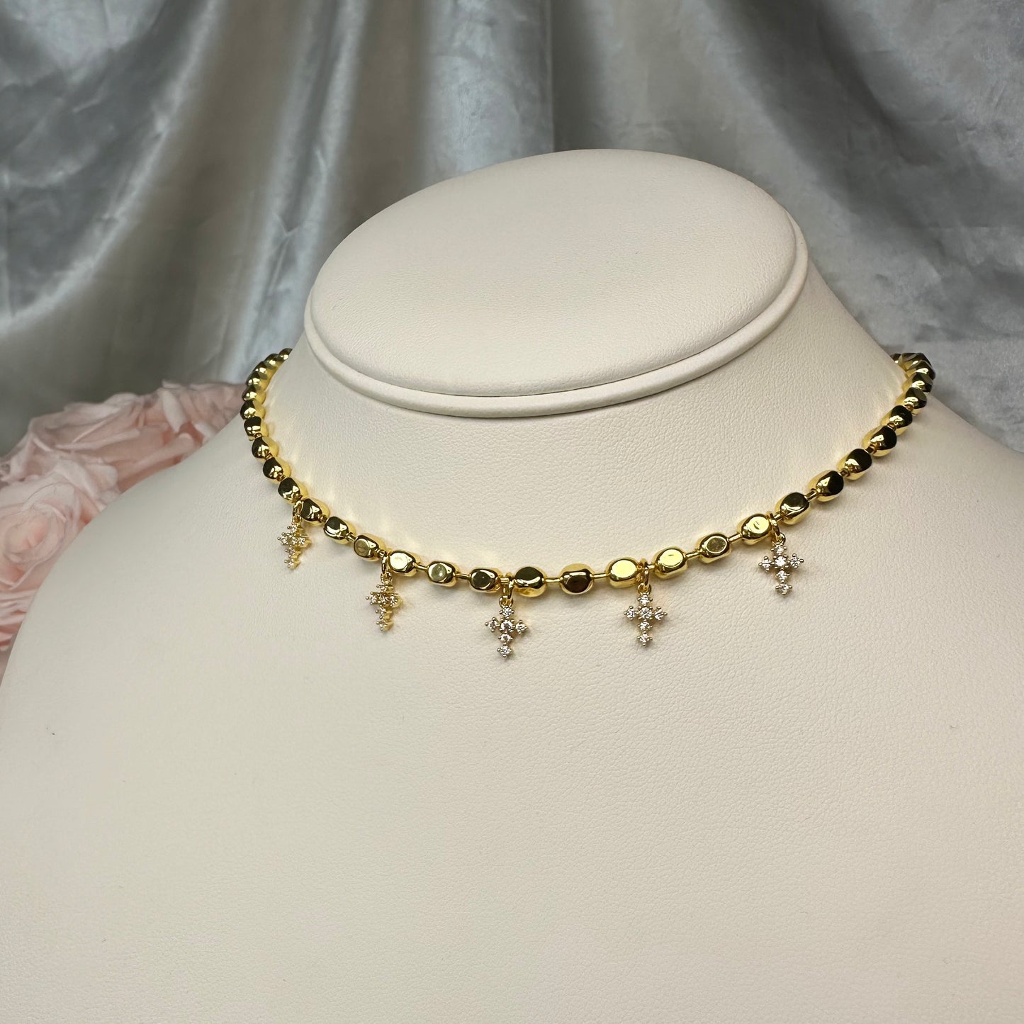 Shimmer Cross Choker